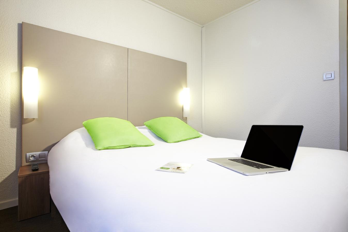 Hotel Campanile Paris Ouest - Gennevilliers Barbanniers Exterior foto
