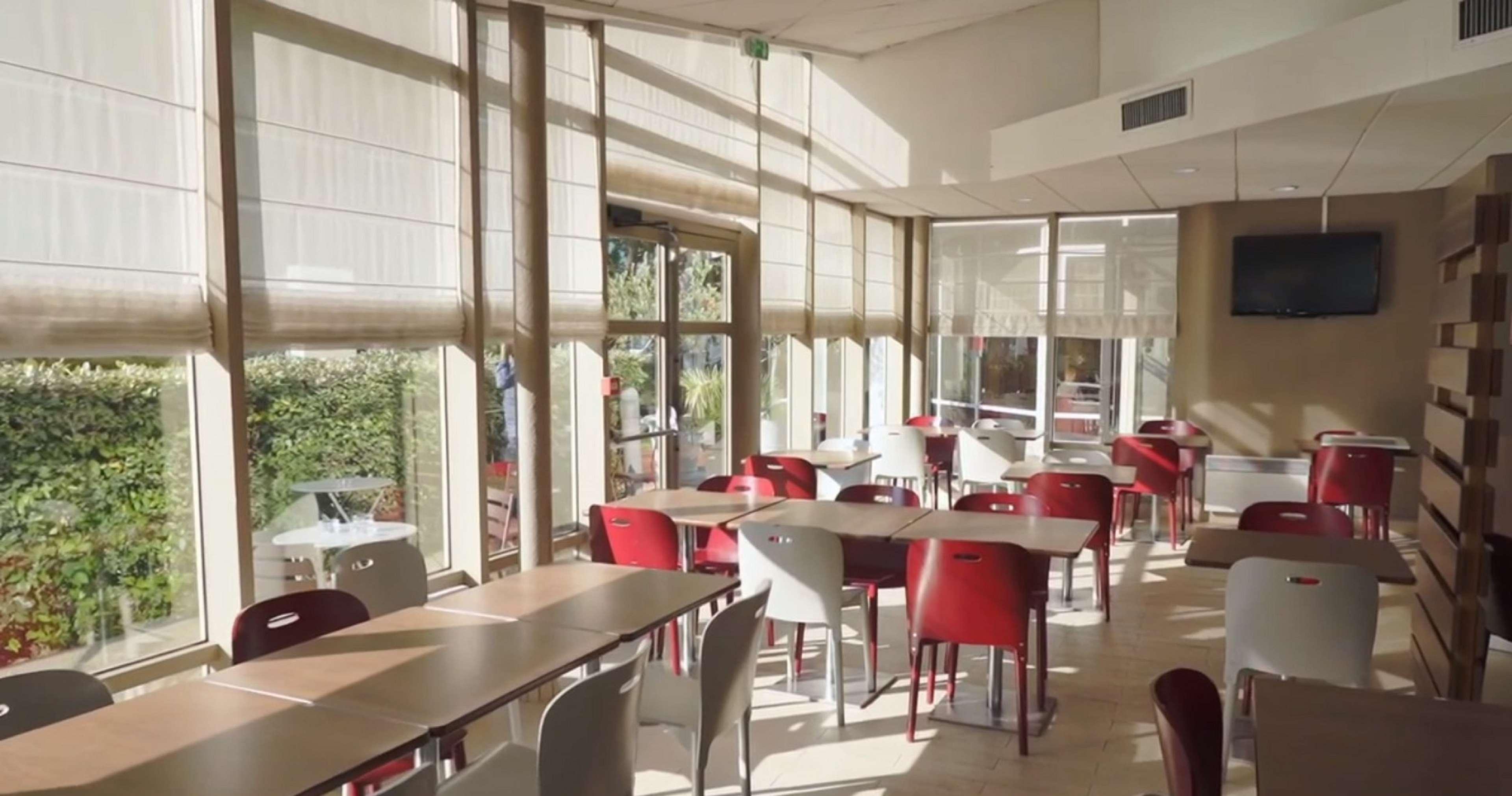 Hotel Campanile Paris Ouest - Gennevilliers Barbanniers Exterior foto