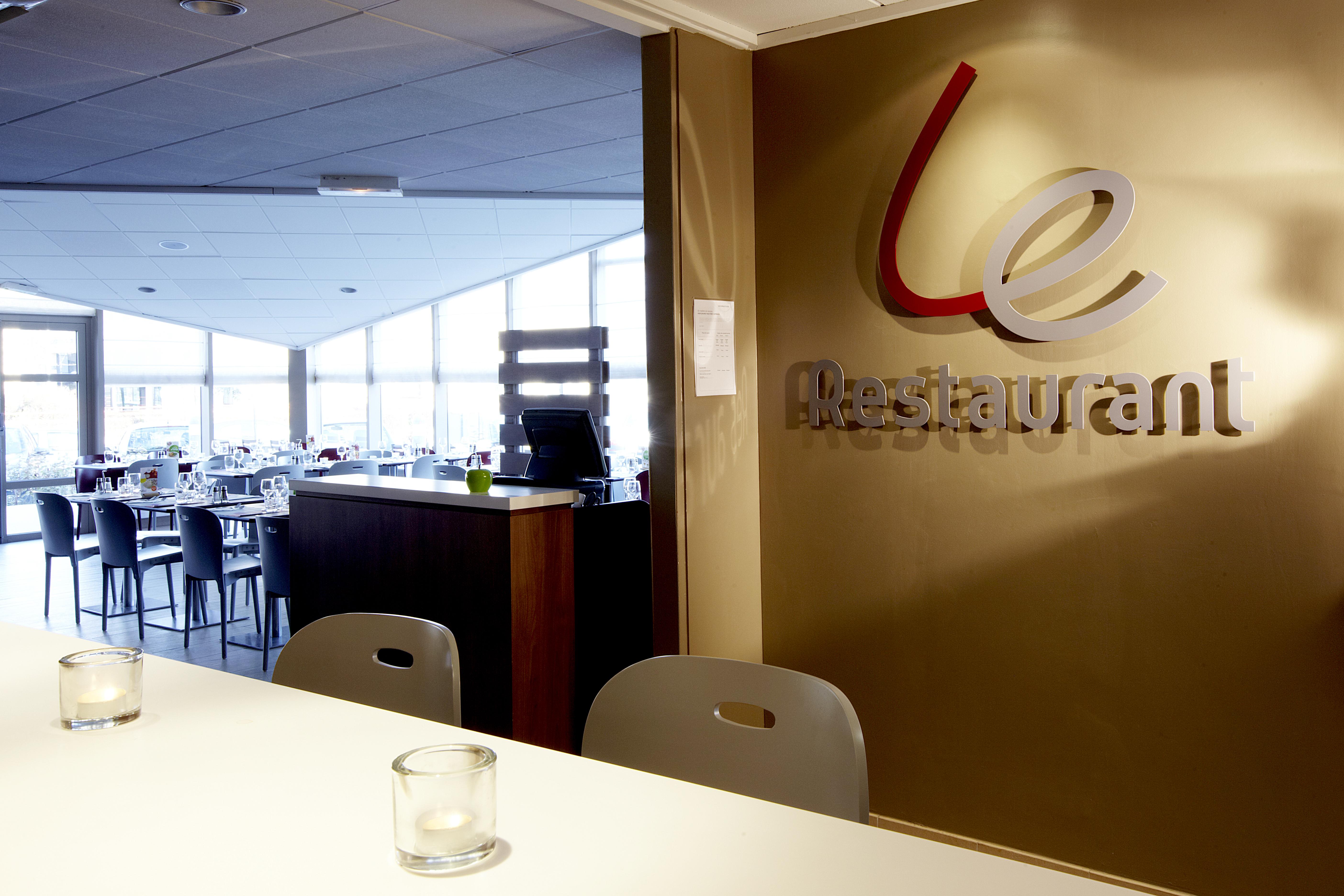 Hotel Campanile Paris Ouest - Gennevilliers Barbanniers Restaurant foto